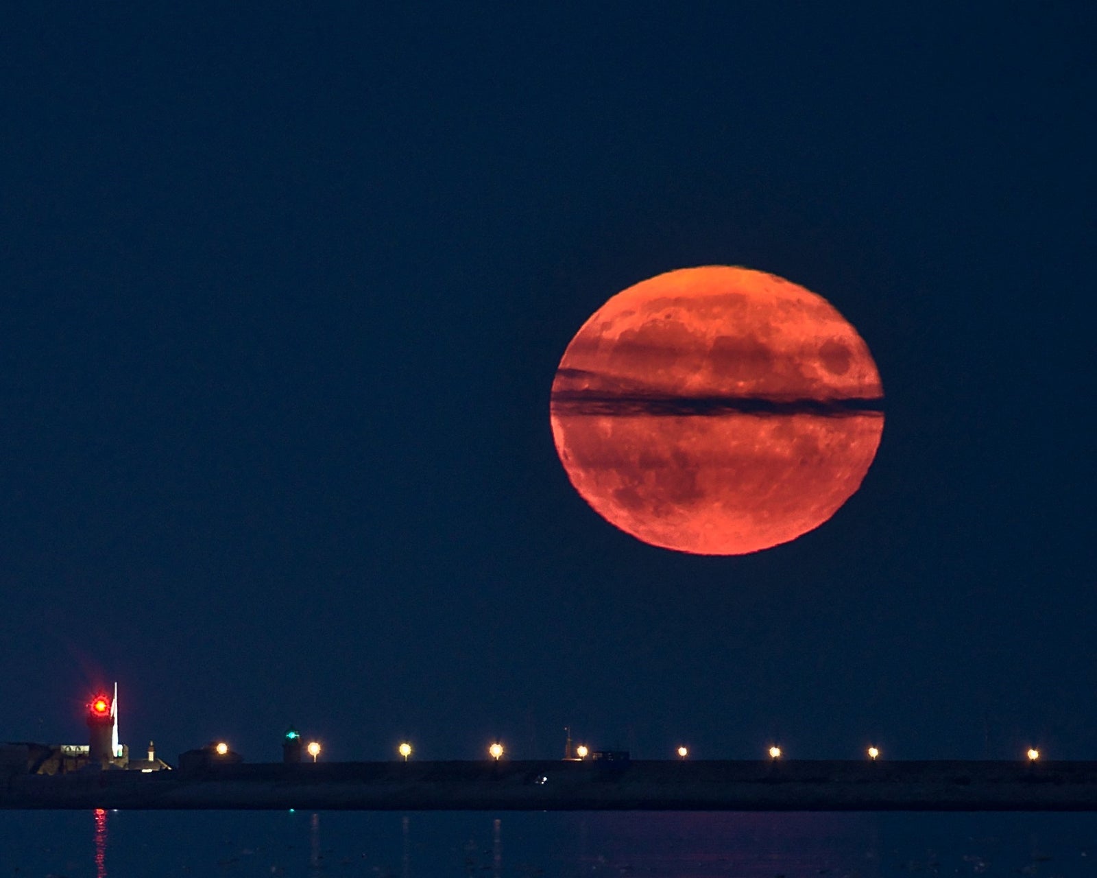 The Full Sturgeon Moon and How to Make It Work for You