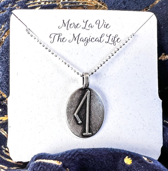 Mere La Vie Medallions