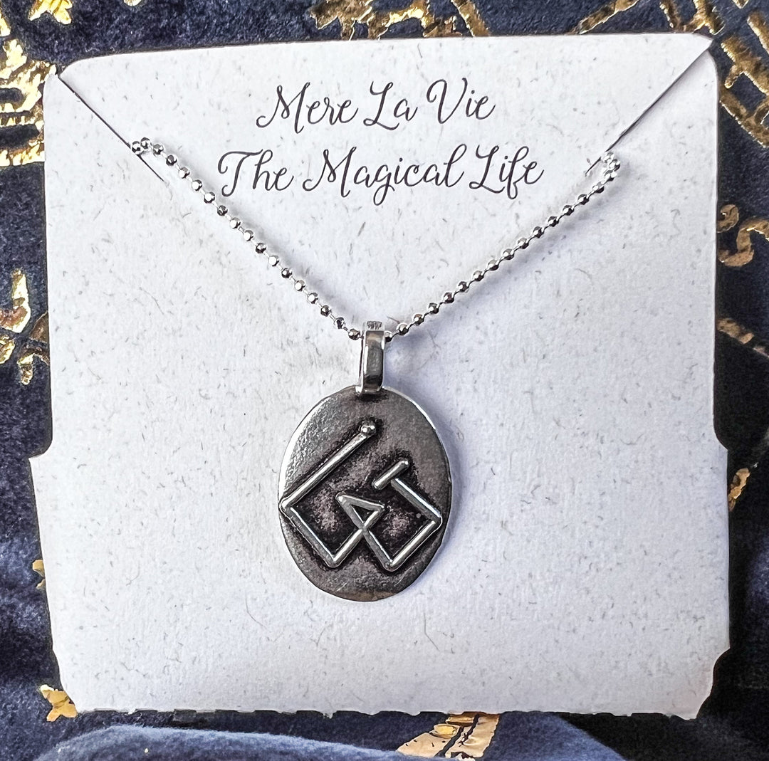 Mere La Vie Medallions